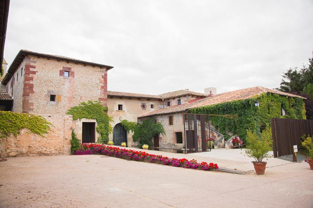 Hotel Boutique El Convento De Mave Santa María de Mave Exterior foto